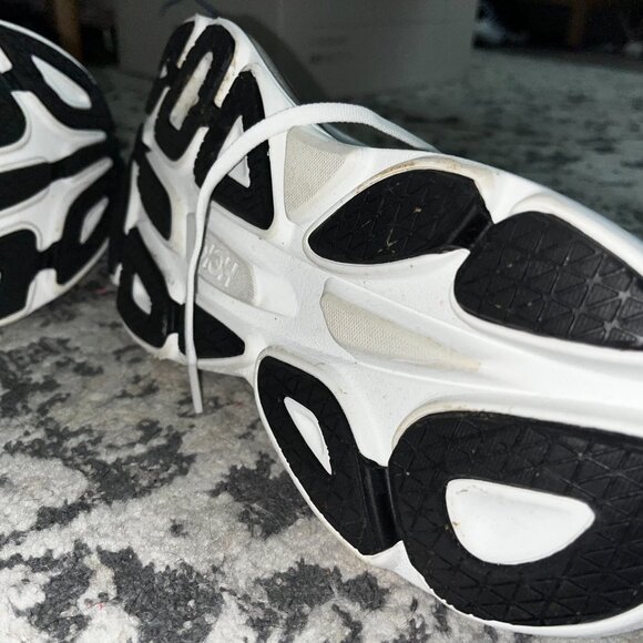 Hoka Bondi 8 Shoes Size 11.5D - Picture 6 of 8